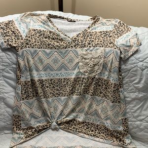 Boutique v-neck t shirt